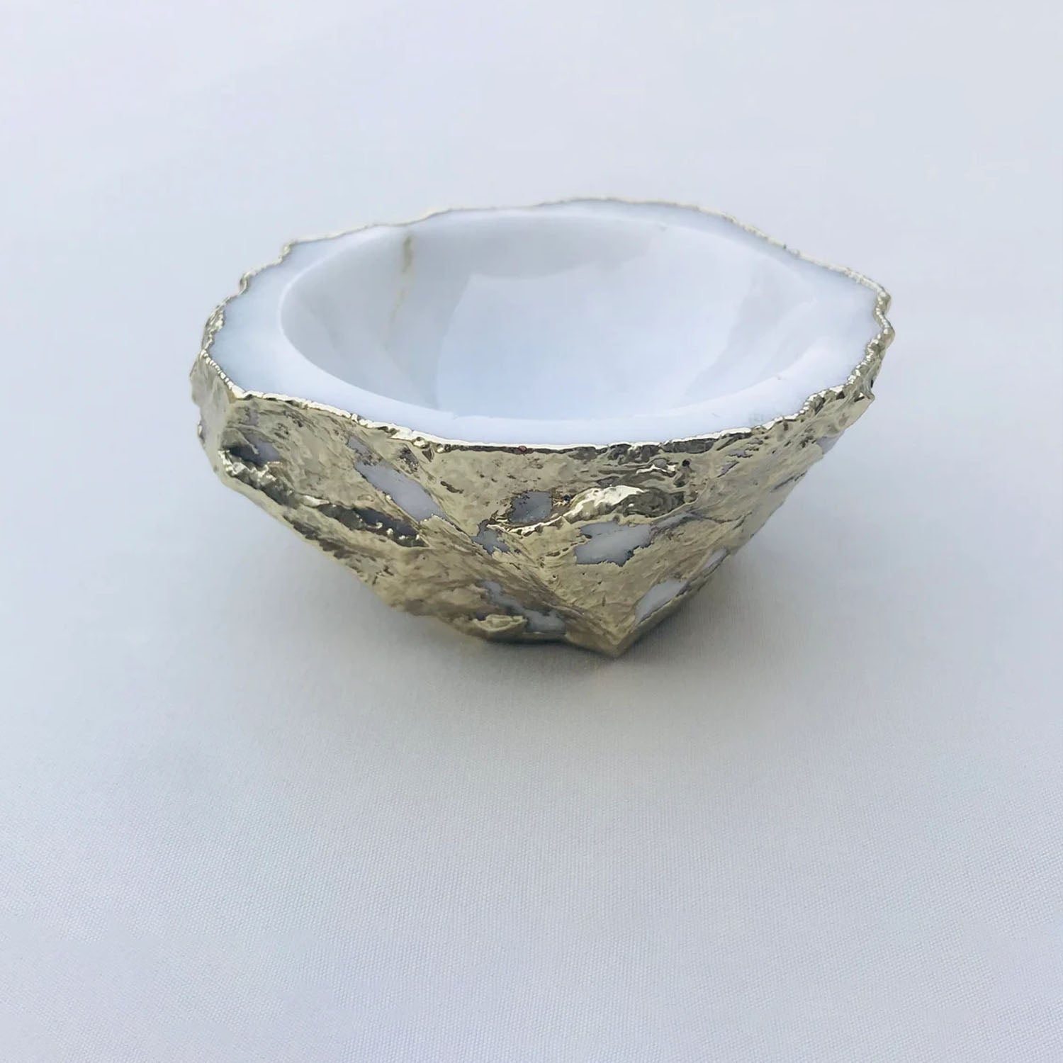 White Agate Geode Nut/trinket/Jewellery Bowl-0