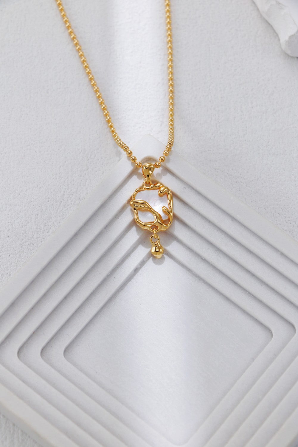 Vintage White Shell Necklace