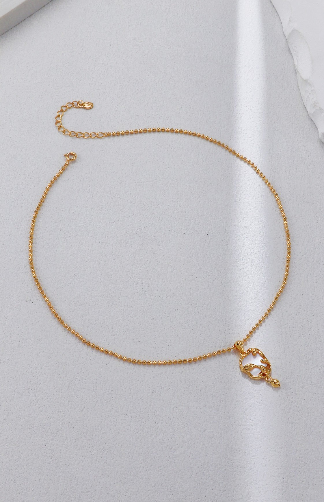 Vintage White Shell Necklace
