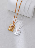 Freshwater Pearl Pendant Necklace